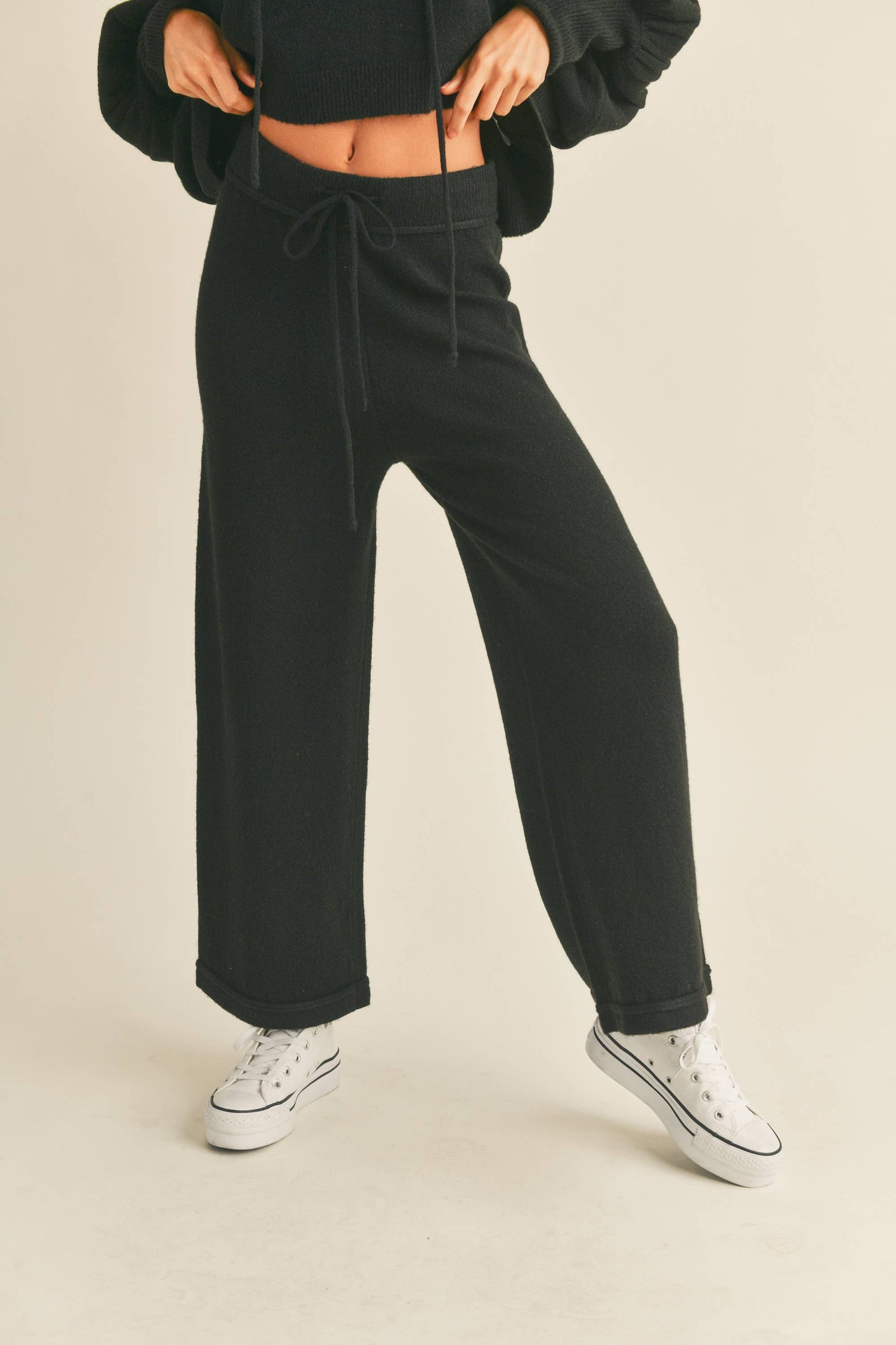 
                  
                    Quinn Sweater Pants Set
                  
                